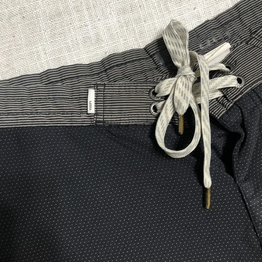 Vuori Board Shorts Mens 34 Black Dot Print 7